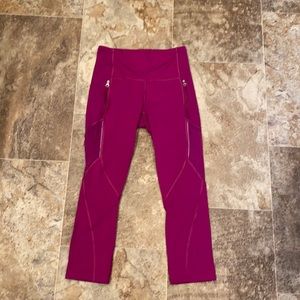 Lululemon Regal Plum Crops, Size 4